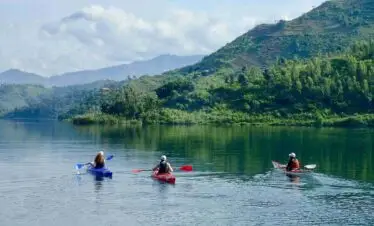 3-Day Rwanda Primates & Lake Kivu Cycling Adventure